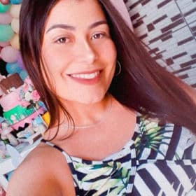 Ana , uma das clientes FarmPlus